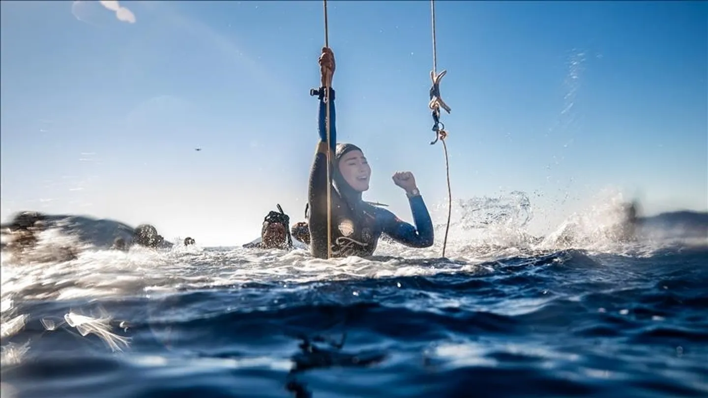 Турската нуркачка Шахика Ерџумен ѝ го посвети на Газа новиот светски рекорд во нуркање