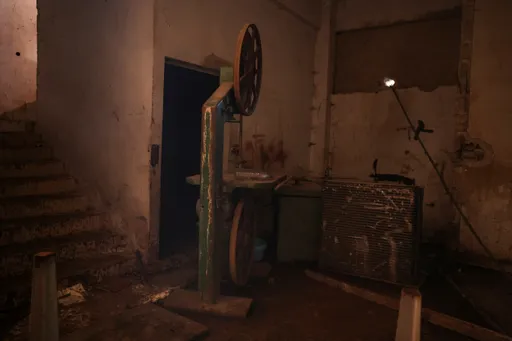 Austria indicts two Assad regime members for horrific crimes in Syrian prisons