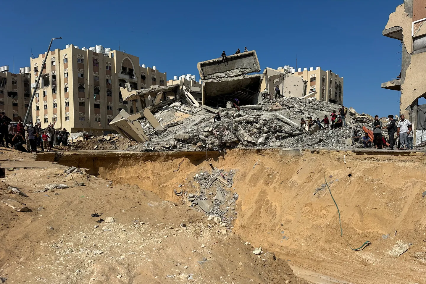 إسرائيل تتسلم رفات أسير جديد من غزة عبر الصليب الأحمر ليرتفع العدد إلى 11