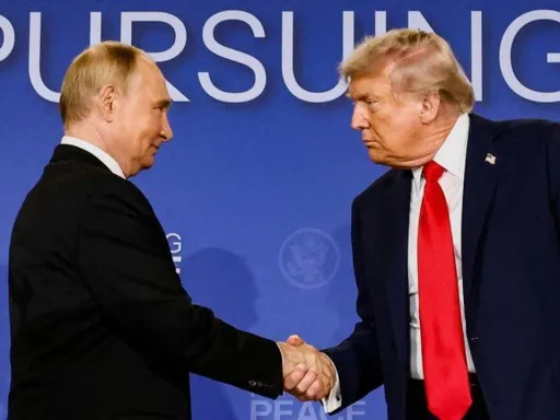 Putin adverte Trump que a transferência de mísseis Tomahawk para a Ucrânia prejudicaria as relações