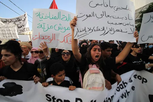 Tunisie: des dizaines d'arrestations après des manifestations anti-pollution
