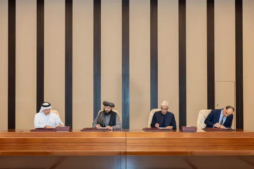 अफ़ग़ान वार्ता समाप्त होने के बावजूद पाकिस्तान 'बातचीत' के लिए प्रतिबद्ध