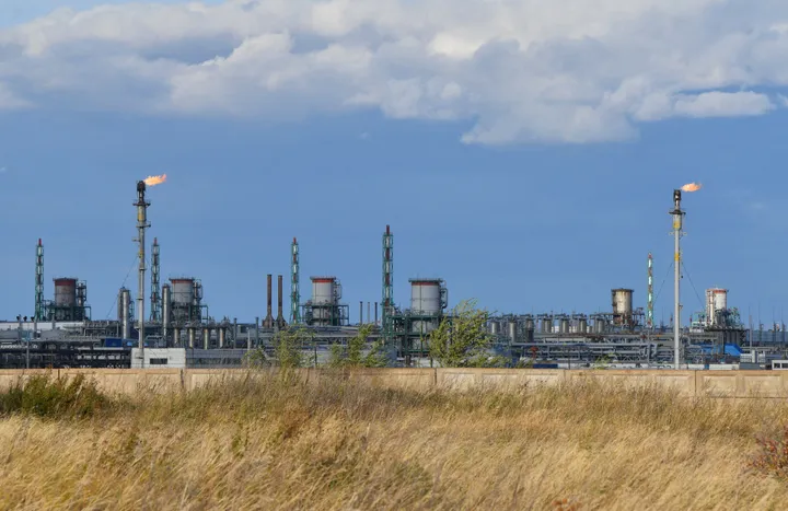 Rusia do të shqyrtojë ndërprerjen e furnizimit me gaz për Evropën