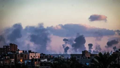 Fresh Israeli strikes kill at least 21 Palestinians in Gaza despite ceasefire
