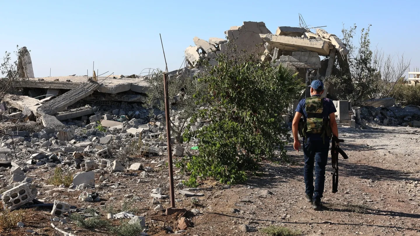 Armed Druze factions, Arab tribes exchange prisoners in southern Syria’s Sweida