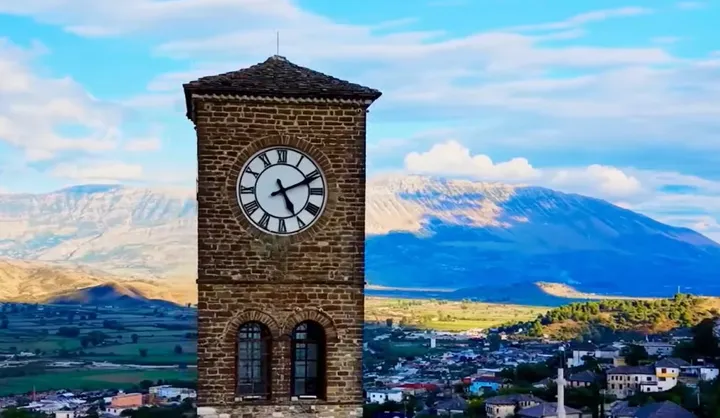 Sahati i Gjirokastrës nga koha e Perandorisë Oamane rikthehet në përdorim