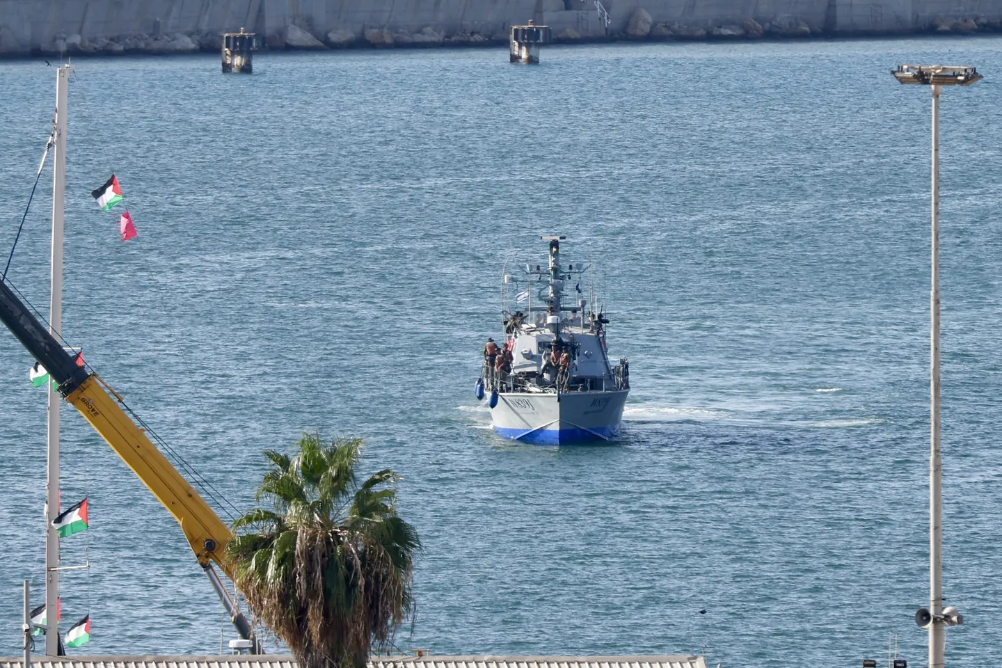 Izrael nakon napada doprema ilegalno zaplijenjene brodove humanitarne flotile u luku Ashdod