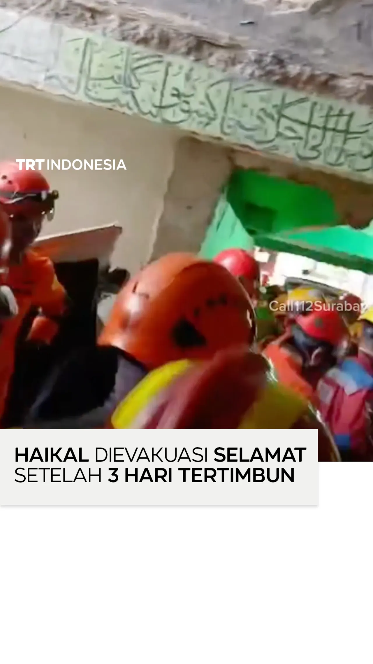 Seorang santri bernama Haikal berhasil dievakuasi dengan selamat setelah 3 hari tertimbun reruntuhan