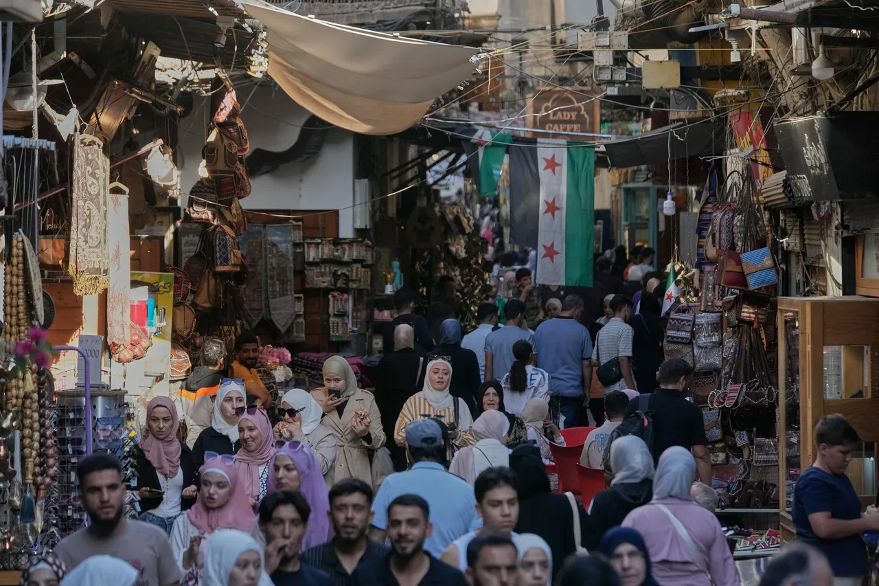 ترکیه از راه‌اندازی خدمات رومینگ تلفن همراه در سوریه خبر داد