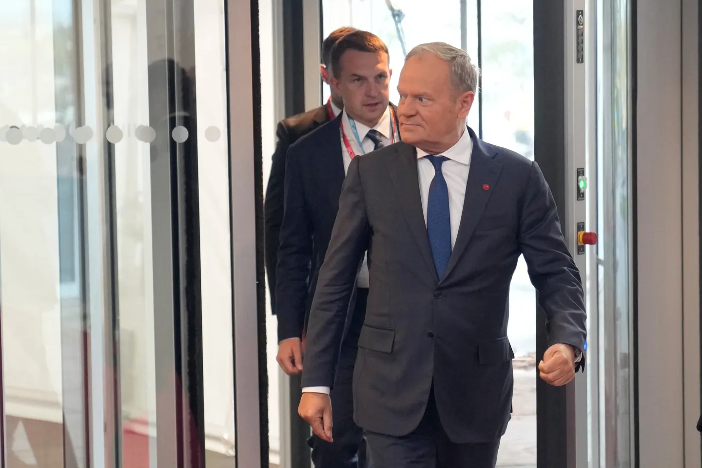 Polacy sceptyczni wobec Tuska – badanie opinii publicznej