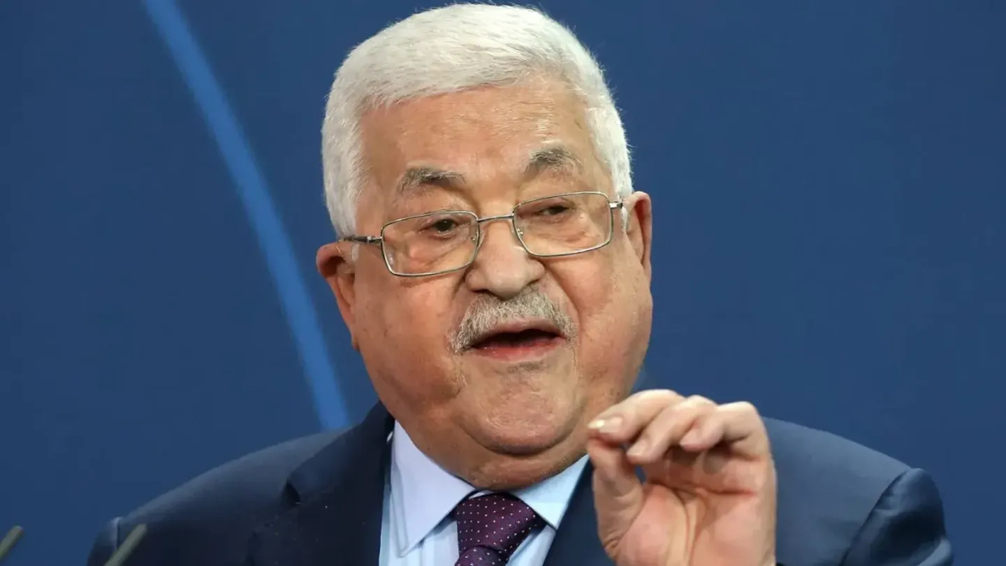 عباس يُشيد بمواقف تركيا ودول عربية في دعم فلسطين ورفض الضمّ والتهجير