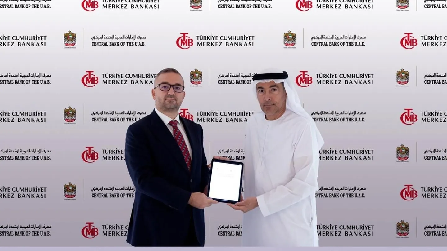 تركيا والإمارات توقعان 3 اتفاقيات لتطوير التعاون المالي والتجارة الثنائية