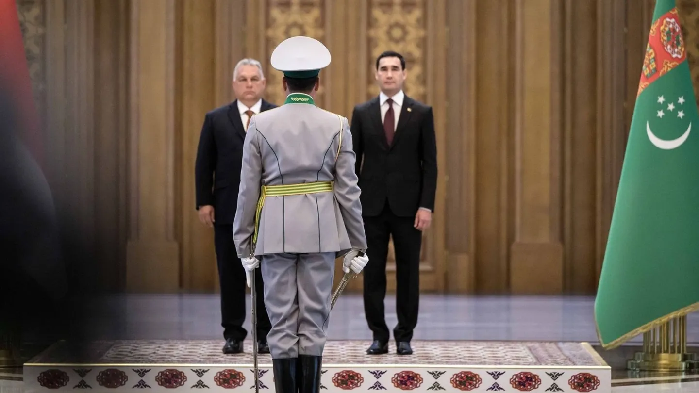 Венгрия меняет Россию на Туркменистан?