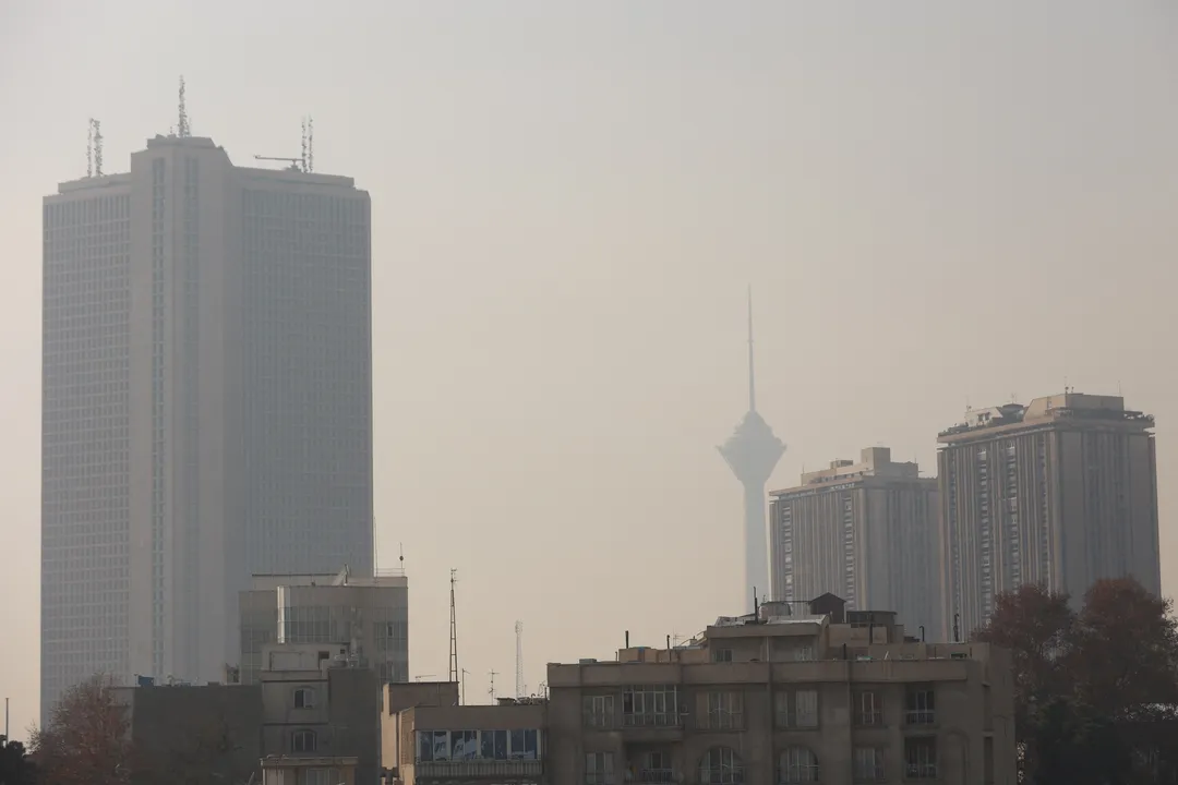 تداوم آلودگی هوا در تهران؛ پایتخت ایران همچنان در وضعیت هشدار
