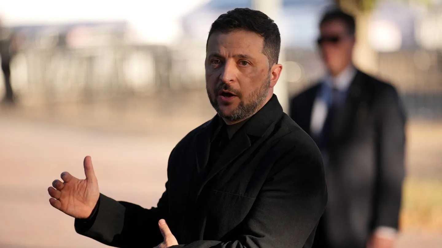 Zelensky pronto para se juntar a Putin e Trump na cimeira de Budapeste, se for convidado