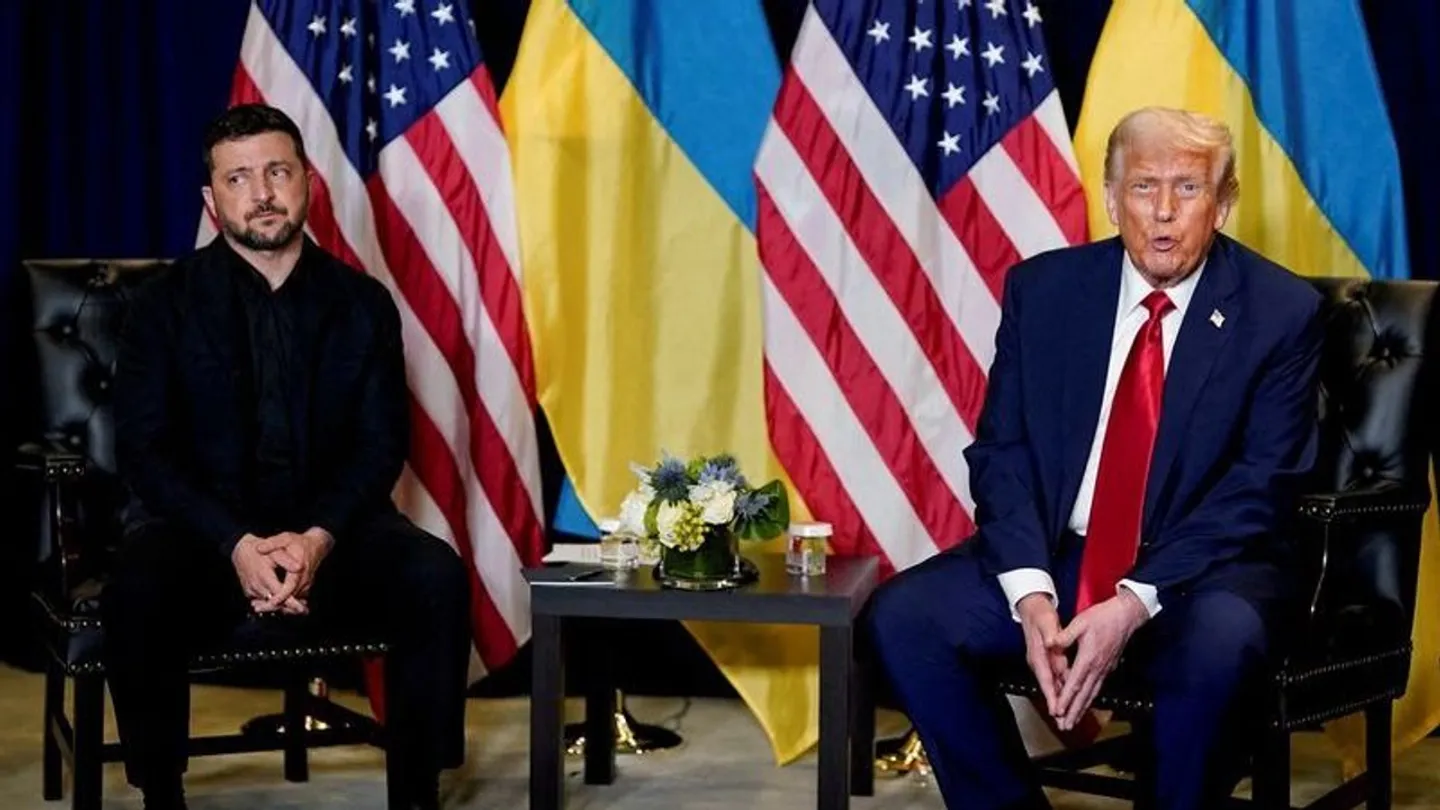 Трамп Украинага Орусия менен согушту токтотуп, статус-квону кабыл алууну сунуштады