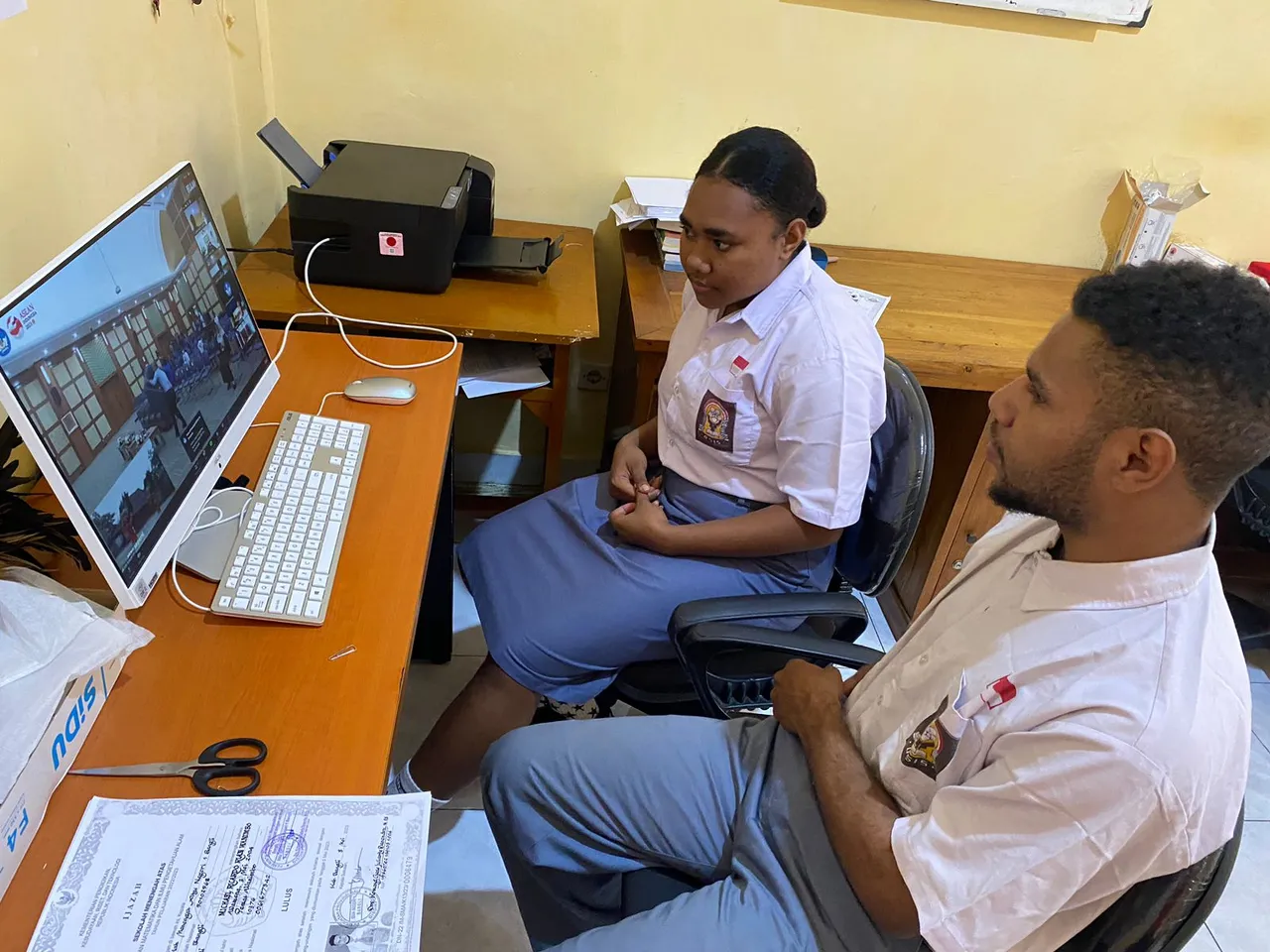 Program digitalisasi pendidikan: 288 ribu smartboard disalurkan ke sekolah