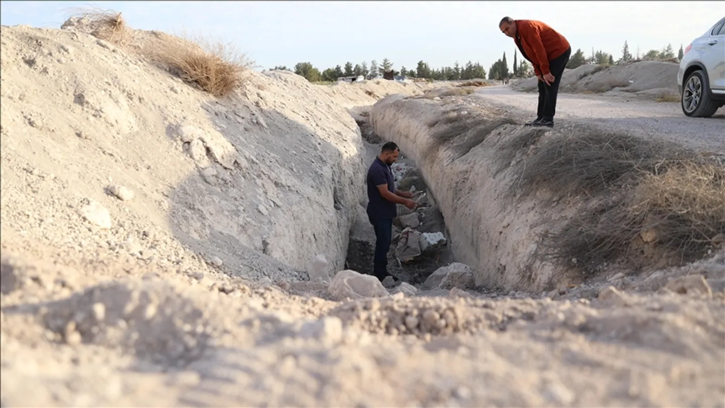 Zbulohet varr masiv pranë kryeqytetit sirian