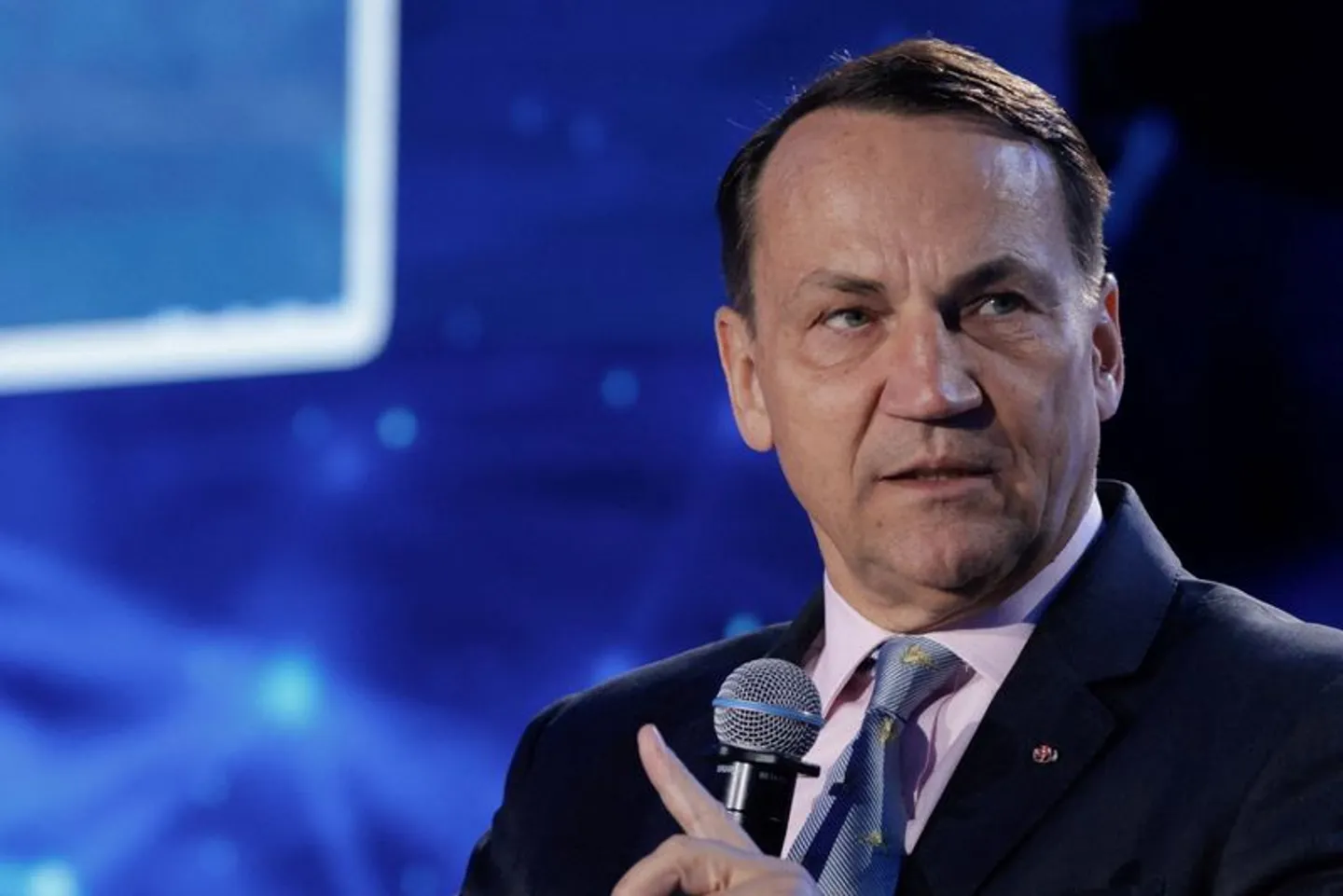 Sikorski krytykuje brak spójności w Unii Europejskiej