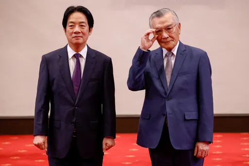 台湾総統、寿司ランチで日本支持を表明　中国との緊張背景に