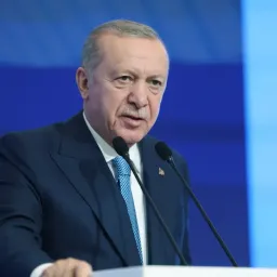Türkiye entra em cena: como a diplomacia de Erdogan ajudou ao cessar-fogo mais difícil de Gaza