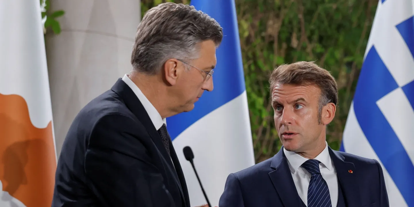 Franśiyä ilbaşı: “Ukrainanıñ yazmışı bilgelängändä ukrainalılar da östäl artında bulırğa tiyeş”