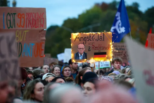 Thousands protest in Berlin against Chancellor Merz's controversial remarks about migrants, refugees