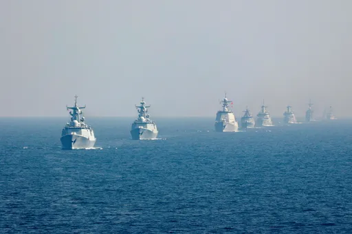 Pakistan Navy seizes drugs worth nearly $1B in Arabian Sea