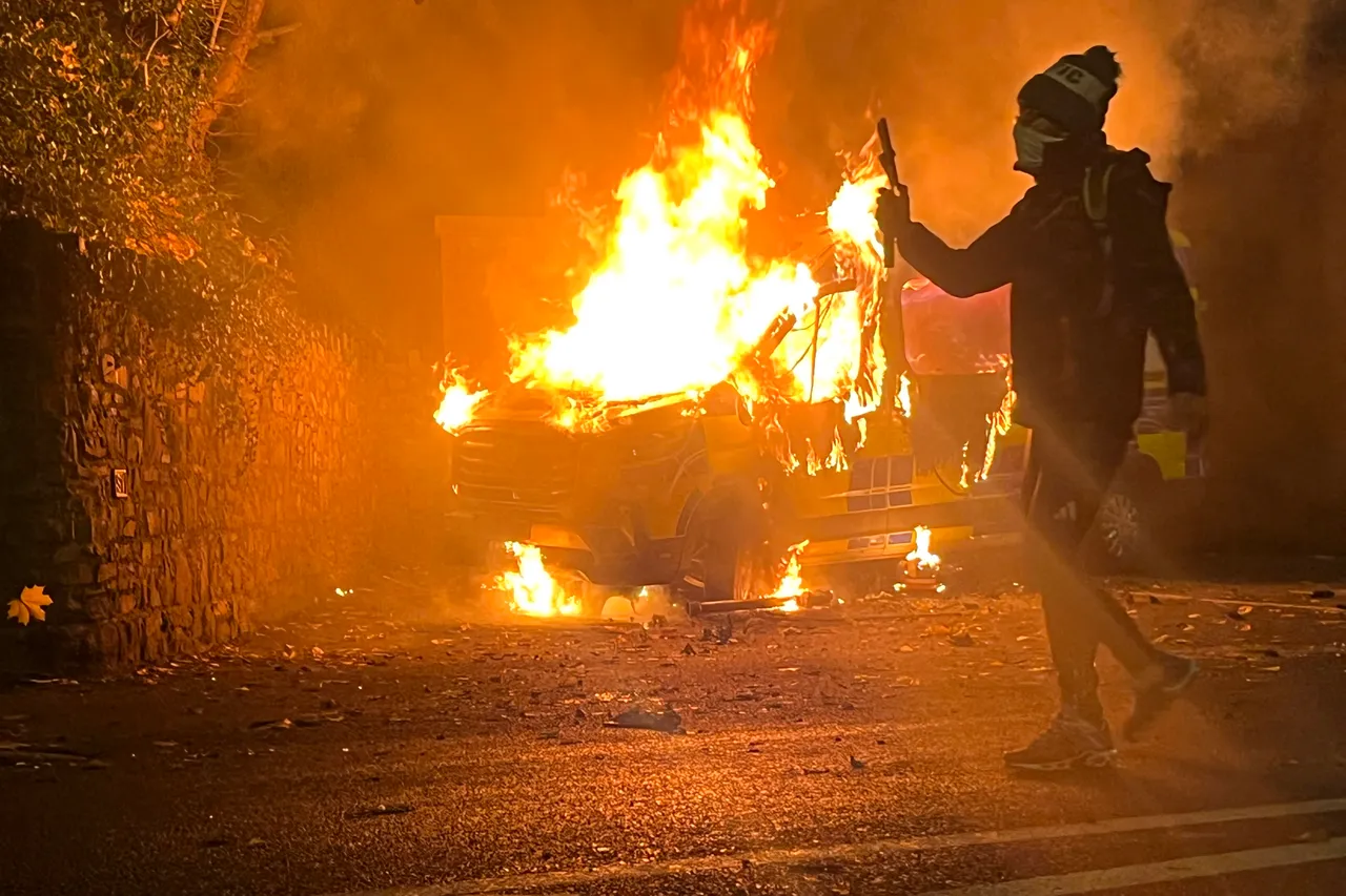 Irland: Gewaltsame Ausschreitungen vor Asylunterkunft