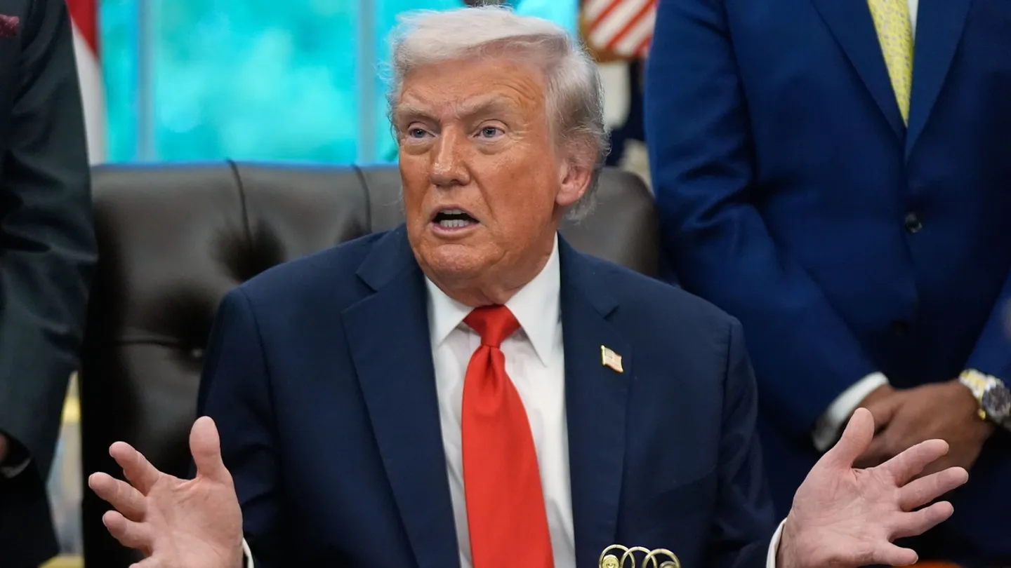 Tramp Hindstanğa Rusiyä neften almasqa basım yasıy