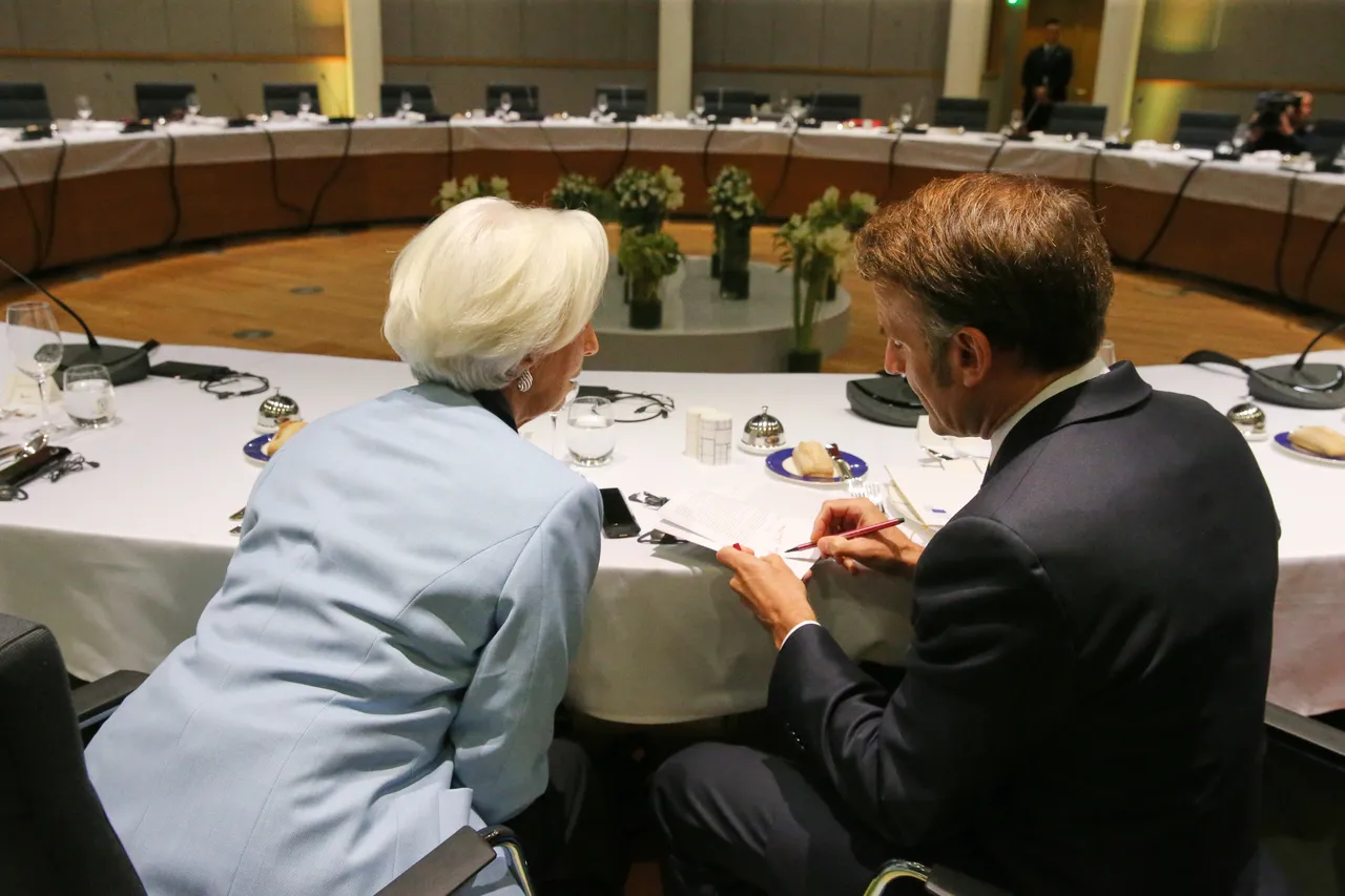 EU scherpt migratiebeleid aan: Interne top en controversiële miljardendeal met Egypte