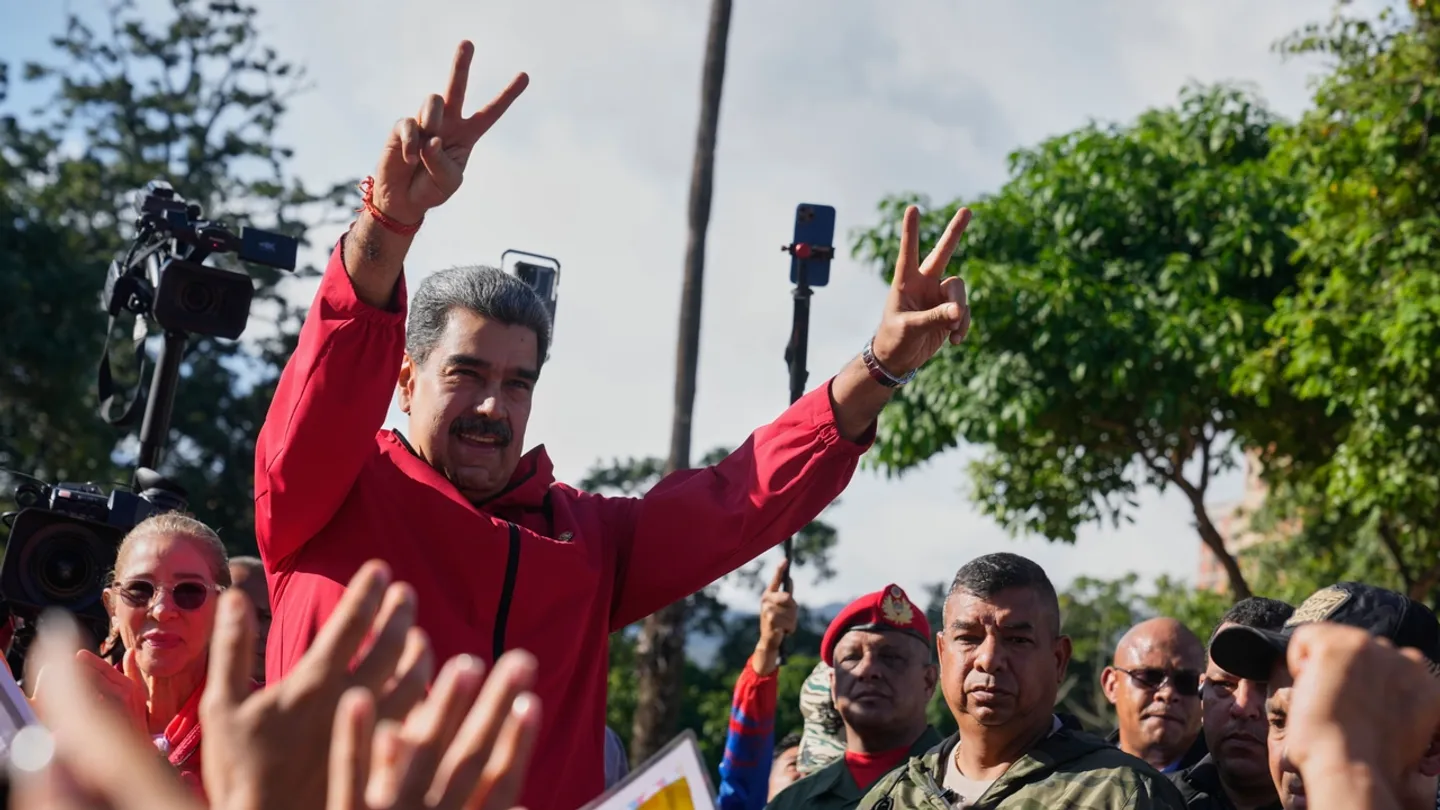 Maduro diz que Venezuela tem 5.000 mísseis antiaéreos russos para combater forças norte-americanas