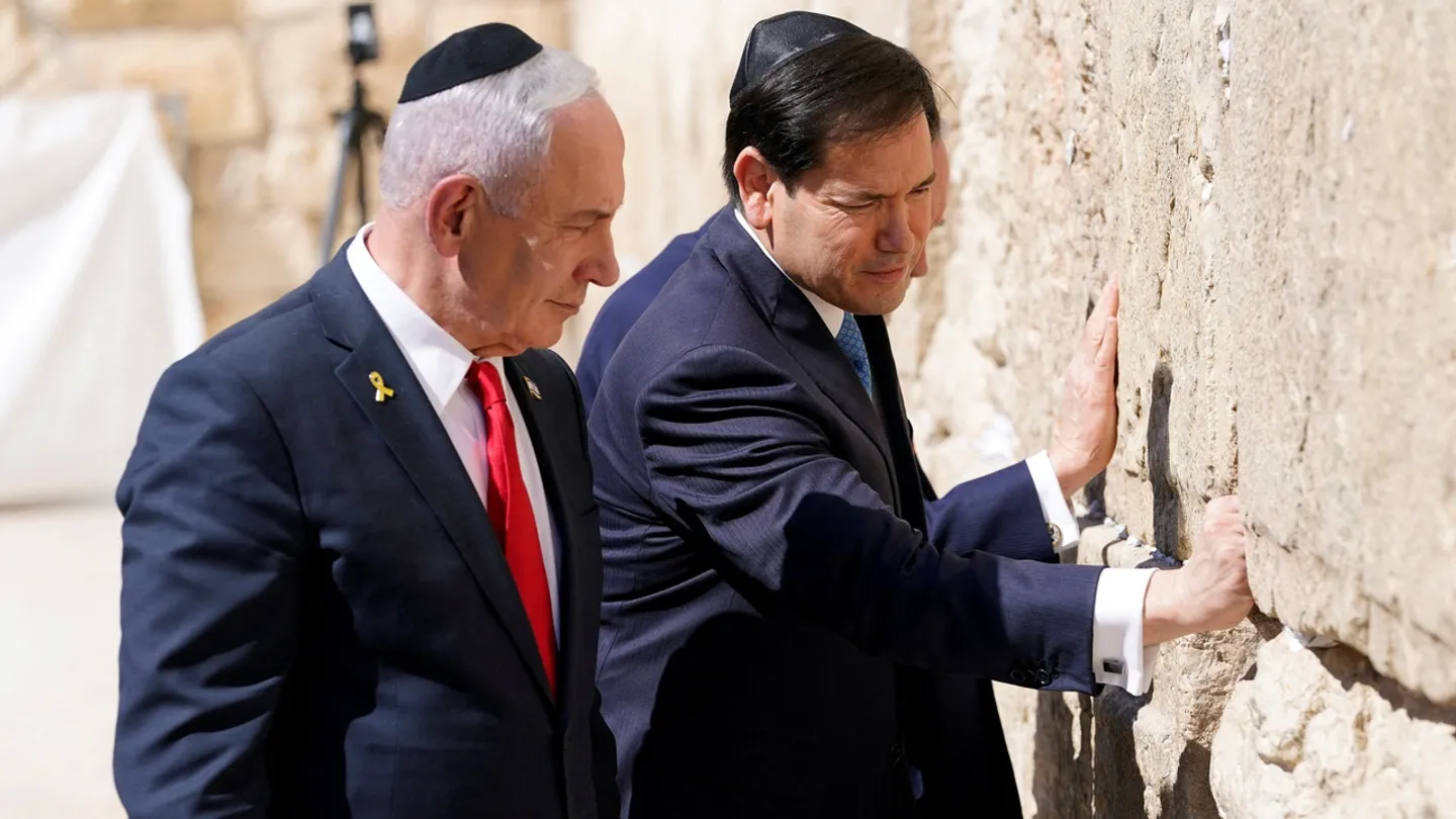 Rubio: Knessetnıñ Fälästin cirlären annekśiyäläw omtılışı Ğazzä kileşüenä yanıy
