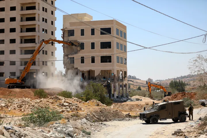 Funzionario palestinese: il piano israeliano per la Cisgiordania è «dichiarazione di guerra»