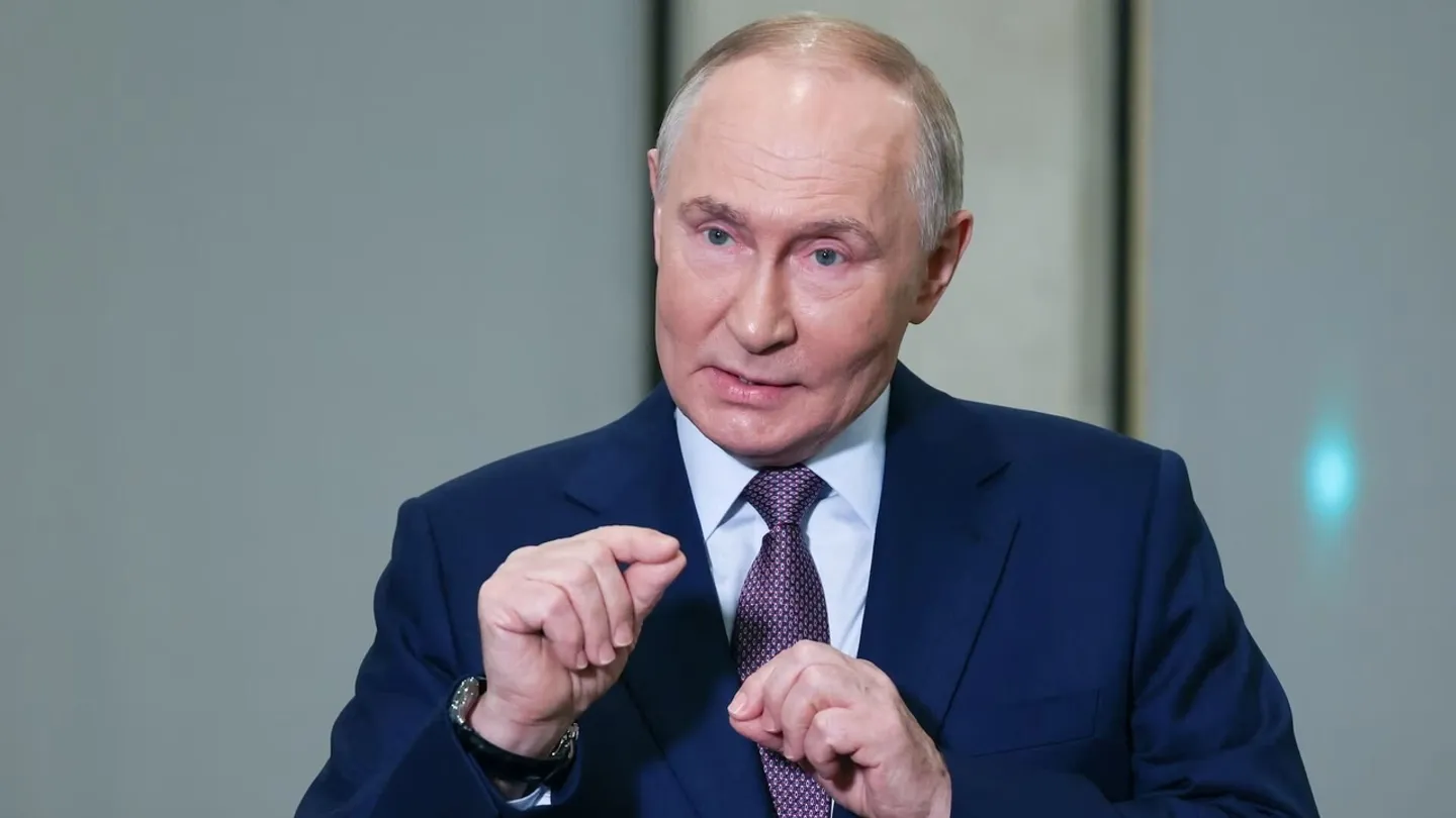 Путин посмеялся над санкциями