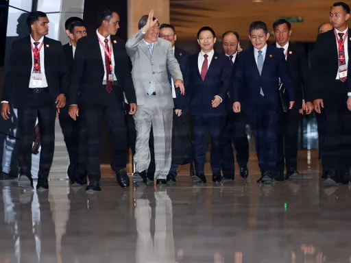 EUA e China retomam as negociações comerciais na Malásia antes do encontro de Trump com Xi