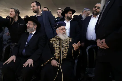 המשבר בש״ס מחריף: רבנים בכירים מתנגדים לחזרה לקואליציה