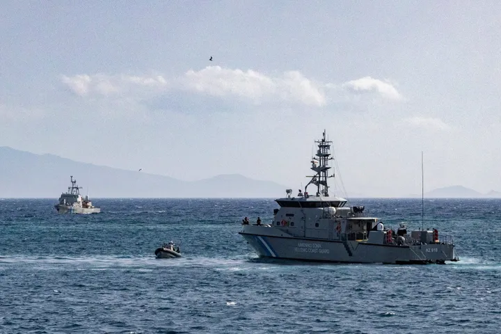 Griekenland voert strenge nieuwe regels in voor hulpverleners en asielzoekers