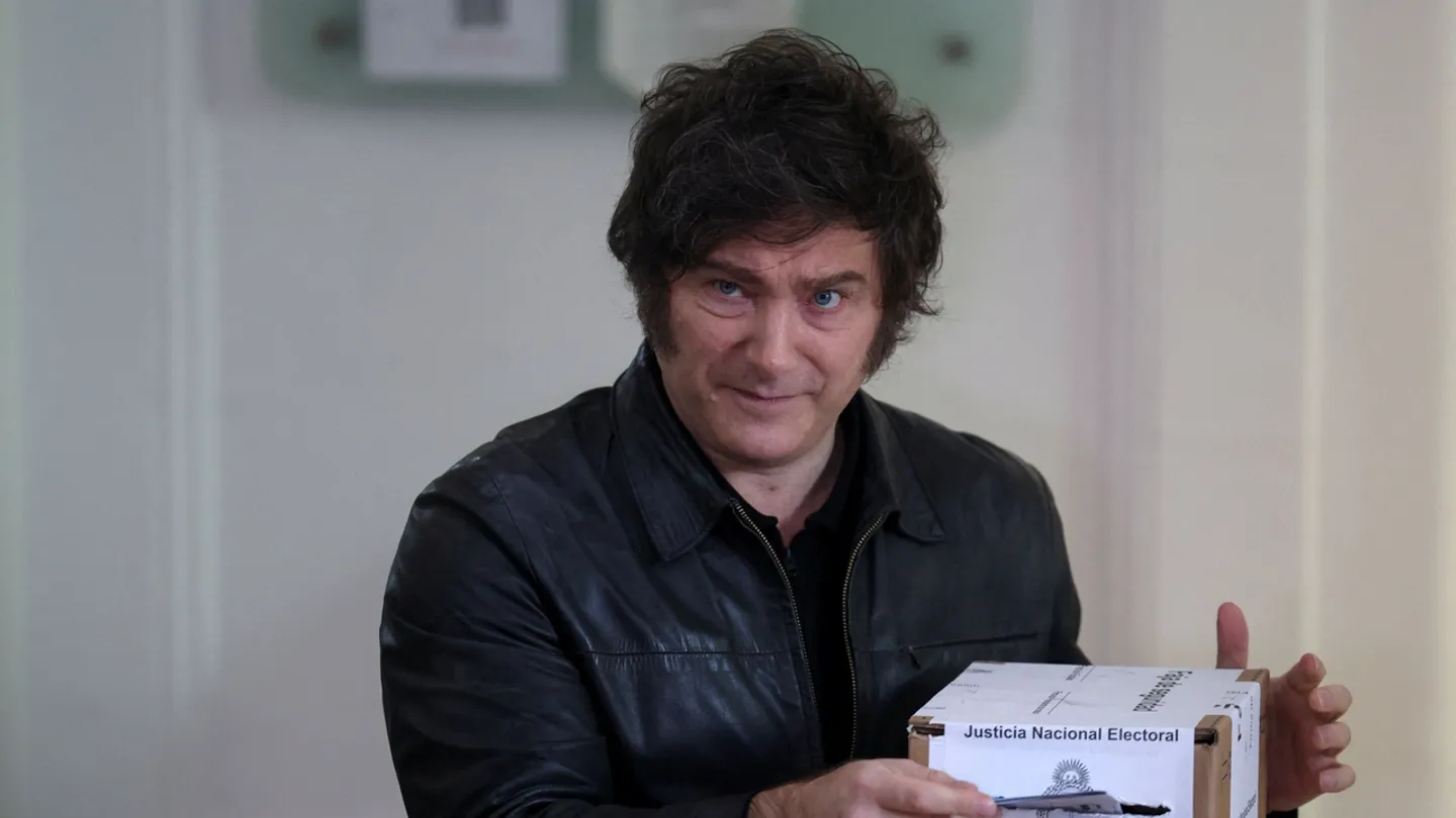 Partido do Presidente Milei vence as eleições parlamentares na Argentina