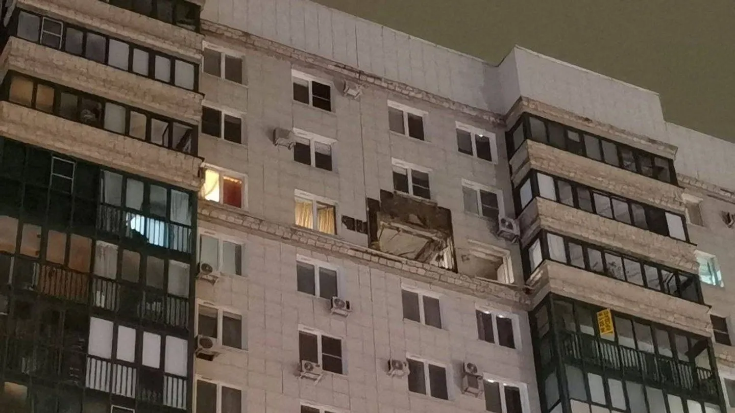 Mäskäw aêroportları höcümnär arqasında yabıldı