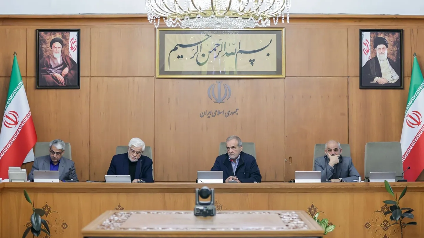 دولت ایران بخشی از اختیارات کلیدی خود را به استانداران واگذار کرد