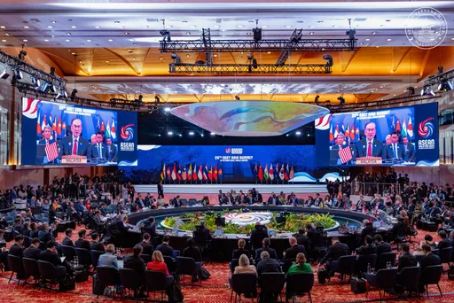 ASEAN perlu selesaikan isu Laut China Selatan sendiri – Anwar