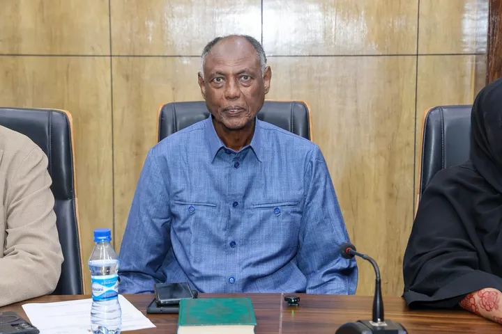 Wasiirka cusub ee Shaqada iyo Arrimaha Bulshada XFS oo xilka loo dhaariyay