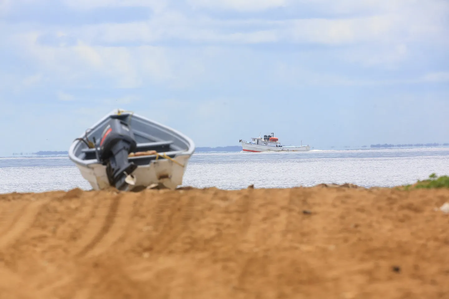 США нанесли удары по четырем катерам с наркотиками