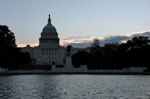 Judge indefinitely bars Trump administration from firing federal employees during US government shutdown