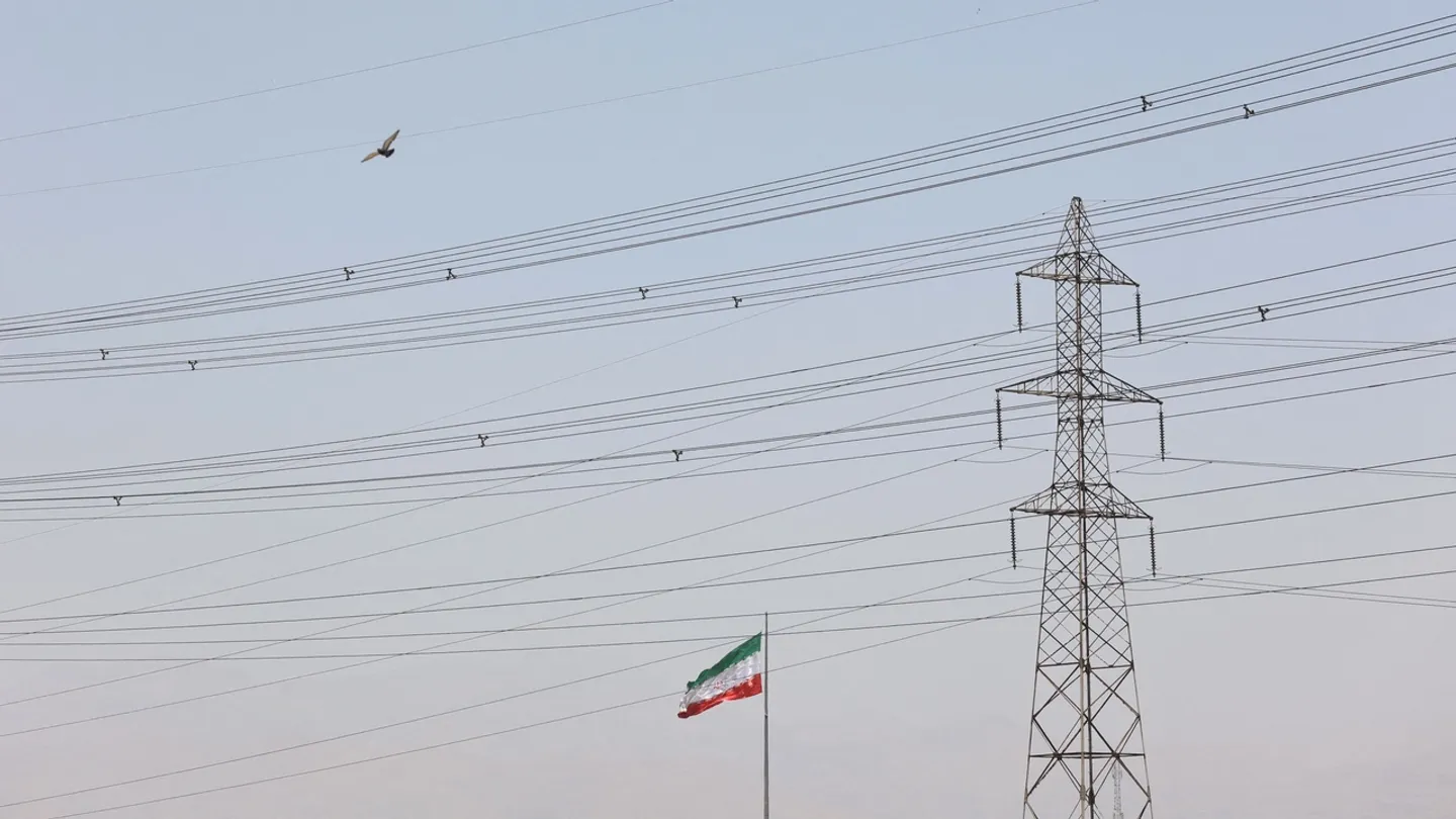 مدیرعامل شرکت برق ایران: ۳۴  درصد از شبکه انتقال برق ایران فرسوده است