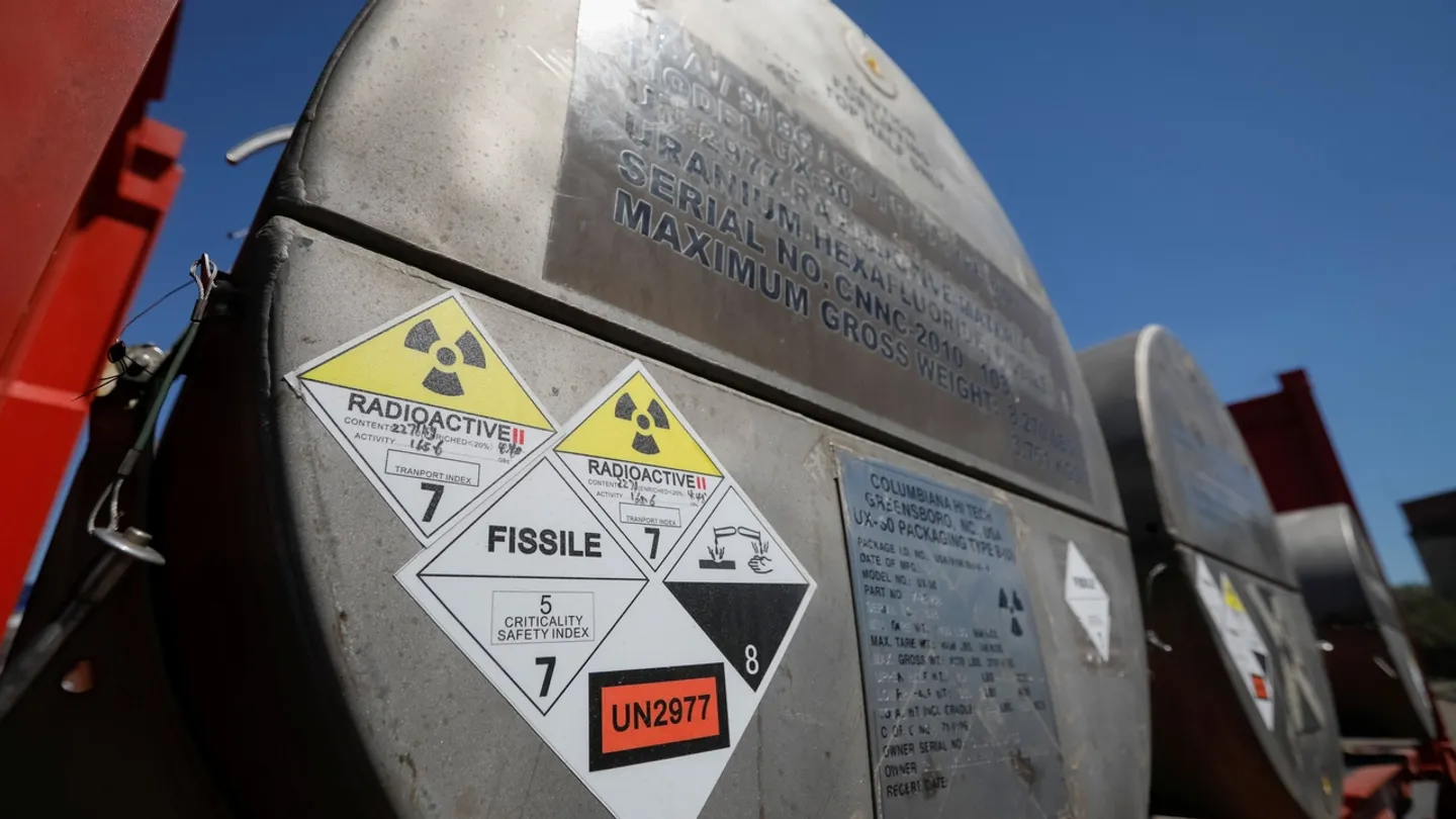 Казахстан расширяет экспорт урана