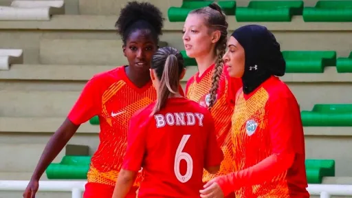 Islamophobie au cécifoot: la victoire du club de Bondy annulée à cause du voile d’une joueuse
