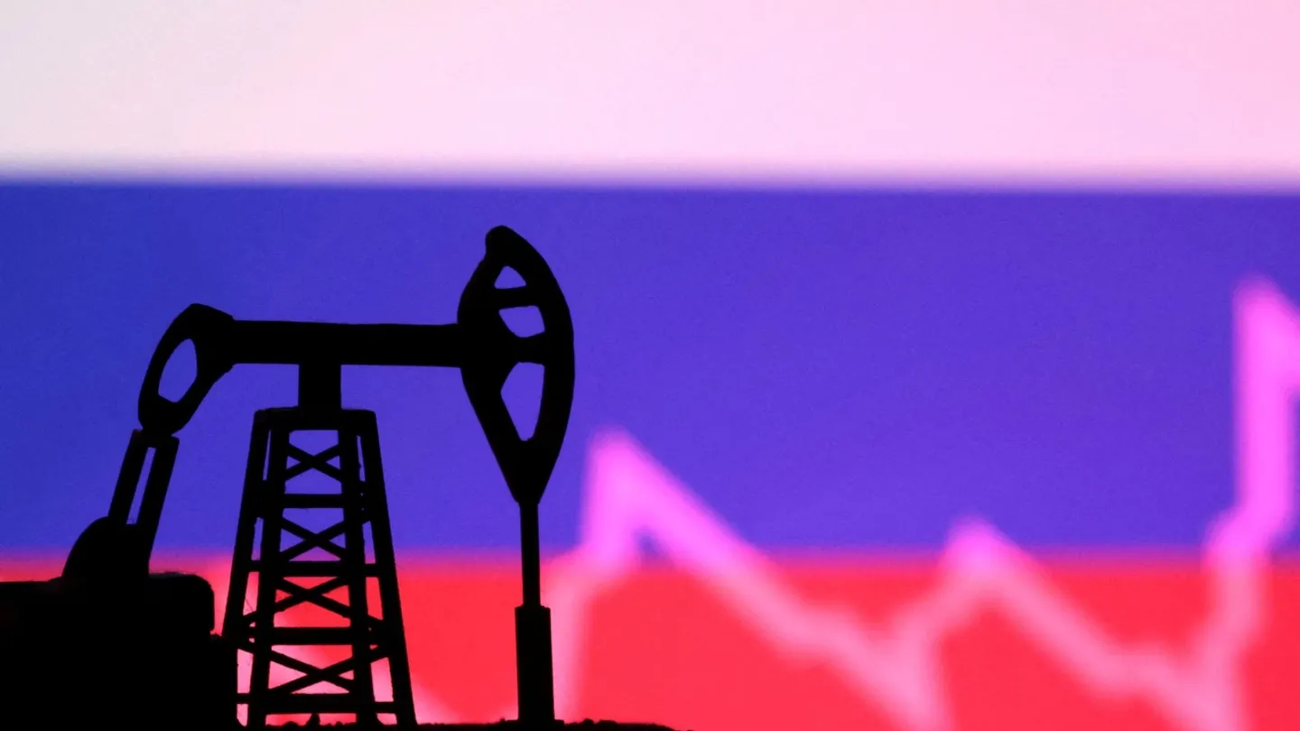 Китай закупает российскую нефть по рекордным скидкам