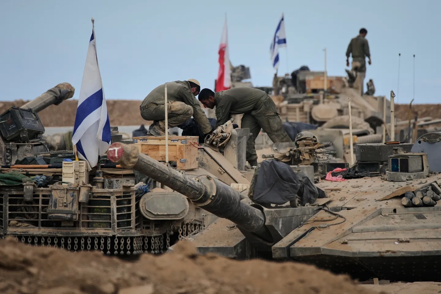 Un soldat israélien refoulé en Tchéquie après un signalement émis par la France pour crimes graves